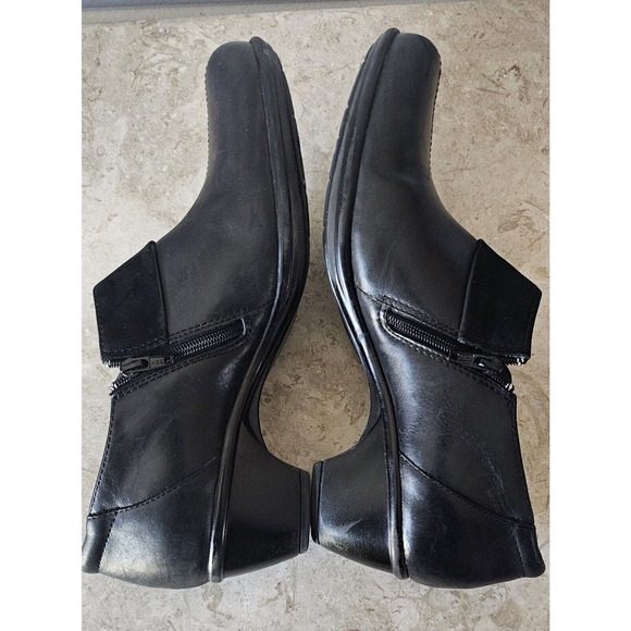 Clarks Bendables Womens 9 M Black Leather Slip On Comfort Ankle Boots Booties - Picture 10 of 12